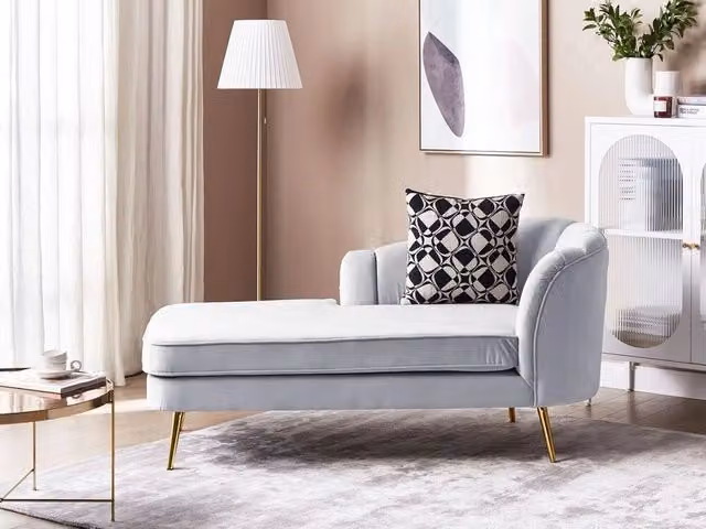 Chaise longue BELIANI in velluto grigio con gambe in metallo dorato versione destra L/P/H: 150 x 75 x 76 cm