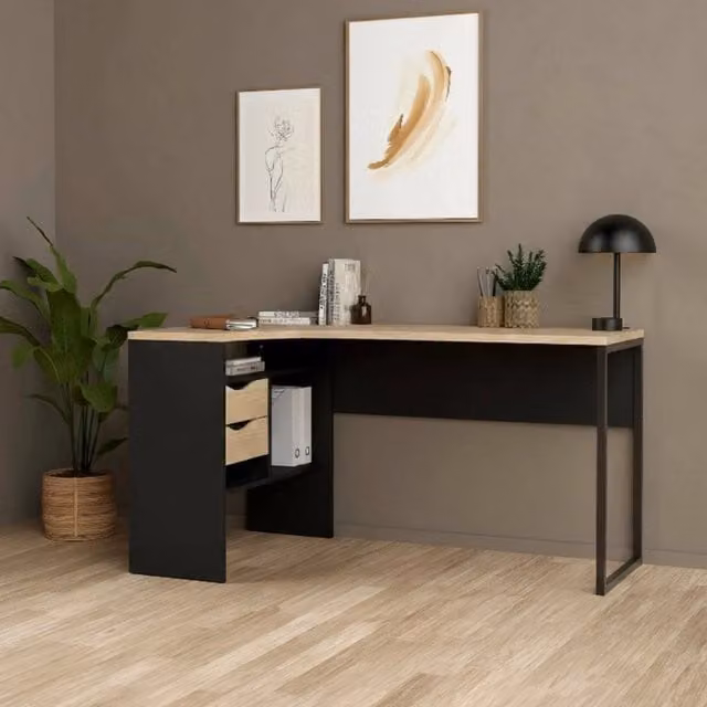 Scrivania Moire DMORA per ufficio e casa, tavolo moderno porta PC in legno nero e rovere, L: 145 cm, P: 81 cm, H: 77 cm