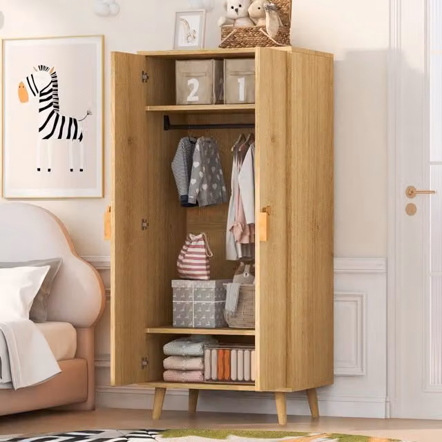 Armadio per bambini a doppia anta con maniglie stile cartoon in MDF color legno L: 70 cm, P: 55 cm, H: 170 cm