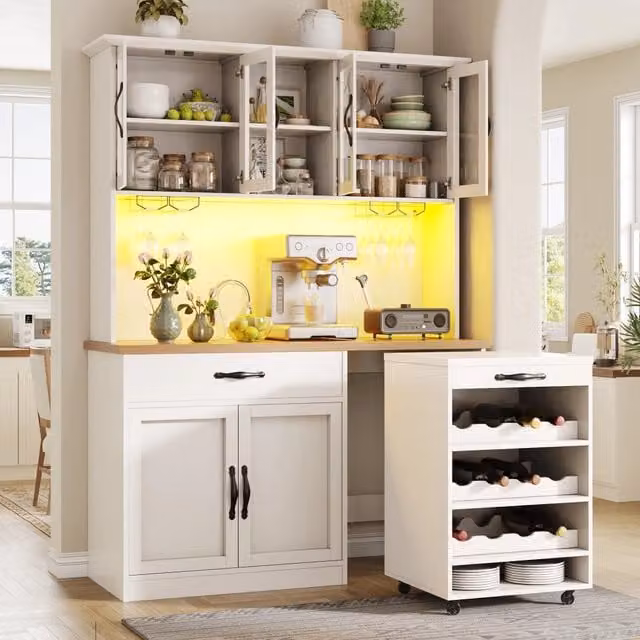 Mobile da cucina FOLYNA bianco con carrello estraibile, illuminazione LED integrata, portabottiglie e ante in vetro, L: 140 cm, P: 38 cm, H: 180 cm