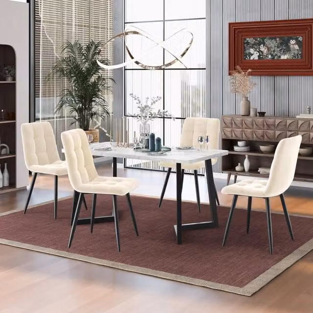 Set tavolo da pranzo rettangolare Mivray con 4 sedie in velluto beige, piano in MDF bianco lucido e gambe nere, L/P/H: 117 x 75 x 68 cm