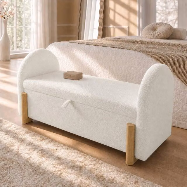 Panca contenitore imbottita Minimal in tessuto bouclé bianco con gambe in legno L 106 cm x P 47 cm x H 61 cm