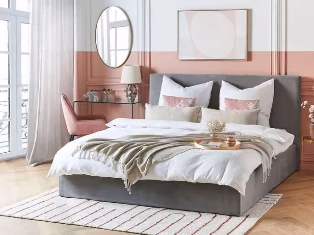 Letto matrimoniale Beliani con contenitore e testiera imbottita in velluto grigio L/P/H: 180 x 200 x 30 cm