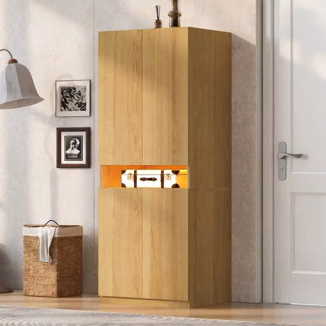 Armadio moderno in MDF e metallo con luci LED integrate e scomparti aperti, colore marrone, L: 70 cm, P: 55 cm, H: 180 cm