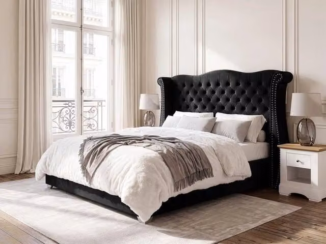 Letto Beliani in Velluto Nero con Testiera Trapuntata e Base in Legno di Pino L/P/H: 180 x 200 cm