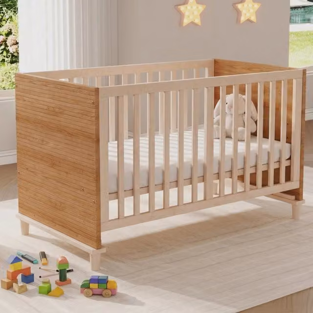 Letto Baby REDOM in legno naturale marrone con altezza regolabile in 5 posizioni L: 144 cm, P: 74 cm, H: 87 cm