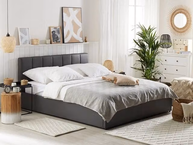 Letto contenitore Beliani con rivestimento in ecopelle grigia e base a rete a doghe, L/P/H: 160 x 200 x 171 cm