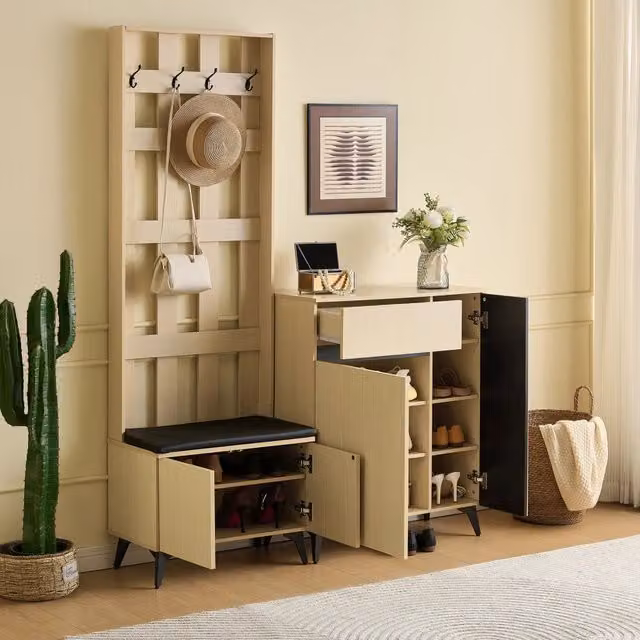 Set di mobili per ingresso REDOM composto da panca e scarpiera in MDF con dettagli in metallo, colore beige e nero, stile moderno