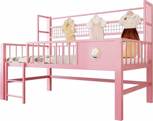 Letto a soppalco basso per bambini Chicfurn in metallo rosa con sponde di sicurezza, spazio sottostante e barra appendiabiti, L/P/H: 200 x 90 x 125,5 cm