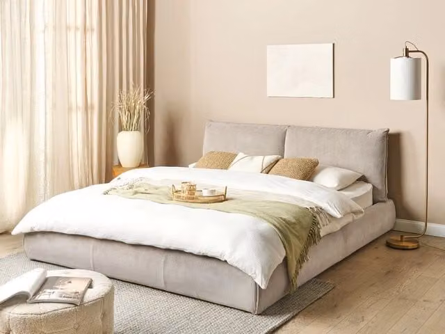 Letto matrimoniale Beliani in velluto a coste beige con testiera imbottita e base a doghe stile classico L/P/H: 180 x 200 cm