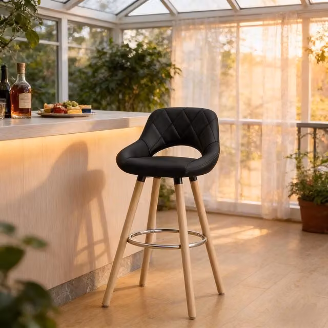 Sgabello da bar OKWISH con schienale ergonomico in similpelle nero e gambe in legno massello per cucina e soggiorno
