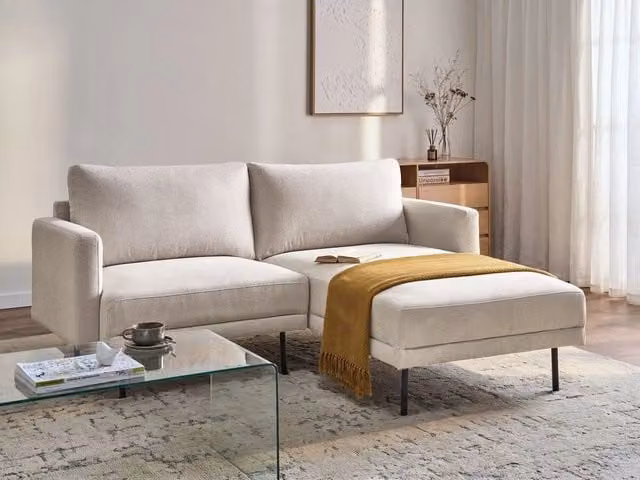 Divano angolare sinistro BELIANI beige in tessuto con schienale imbottito e gambe in metallo, design moderno e minimalista, L/P/H: 192 x 155 x 85 cm