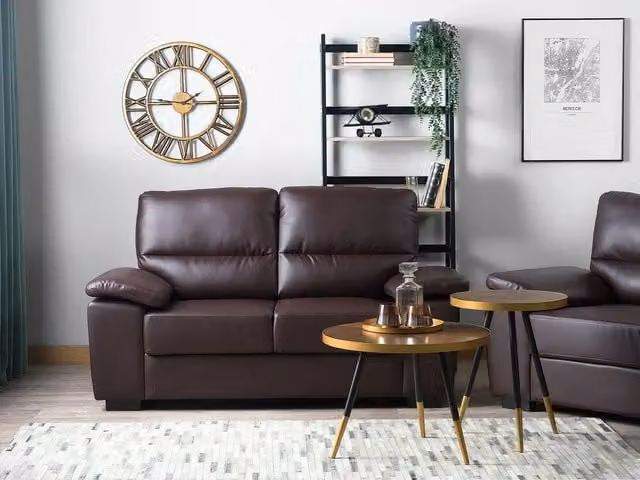 Divano moderno a 2 posti BELIANI in ecopelle marrone per soggiorno L: 156 cm, P: 74 cm, H: 90 cm