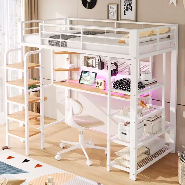 Letto a soppalco singolo Mivray bianco con scrivania, illuminazione LED, porte USB e scala con gradini, struttura in metallo e MDF