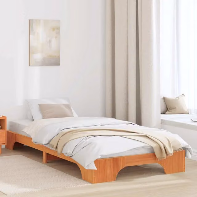 Struttura letto con giroletto in pino massello marrone cerato L/P/H: 200 x 90 cm