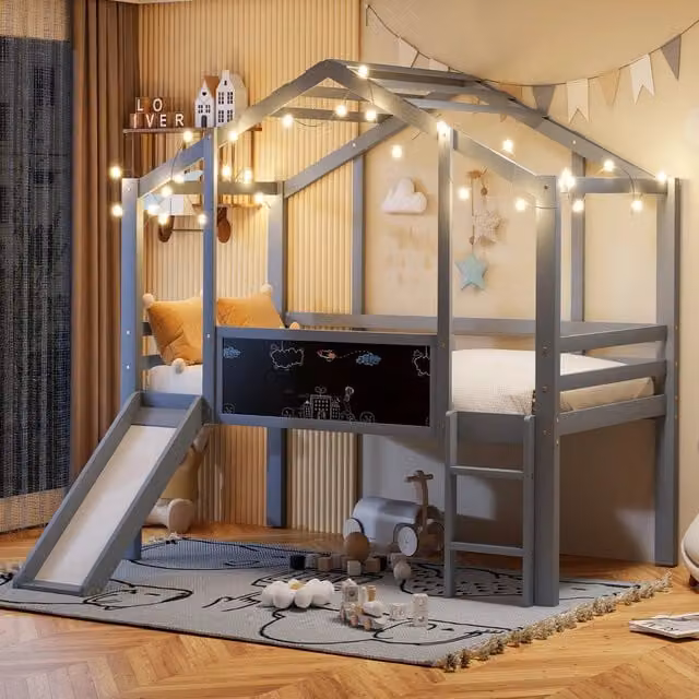 Lettino a soppalco per bambini in legno con struttura a casetta, scala e scivolo, grigio, L/P/H: 200 x 90 x 175 cm