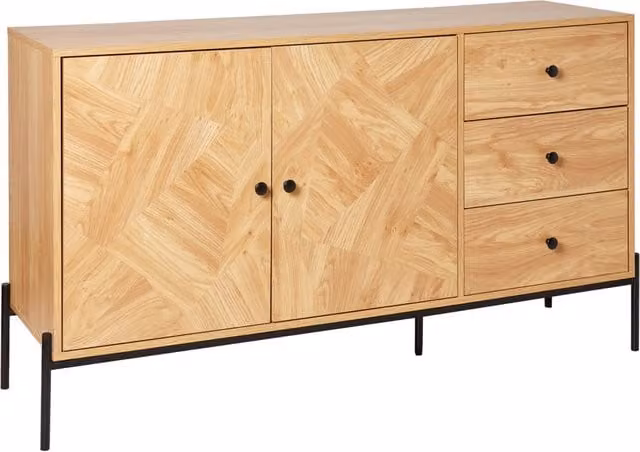 Credenza Beliani in stile industrial con base in metallo nero e legno chiaro, ideale per soggiorno o sala da pranzo