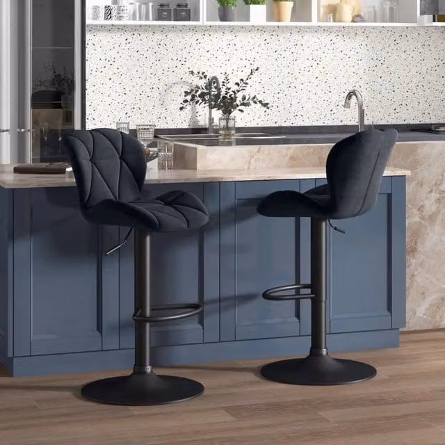 Set di 2 sgabelli da bar Mivray neri in tessuto con struttura in metallo, girevoli e senza braccioli, altezza regolabile, L/P/H: 57,5 x 51,5 x 93 cm
